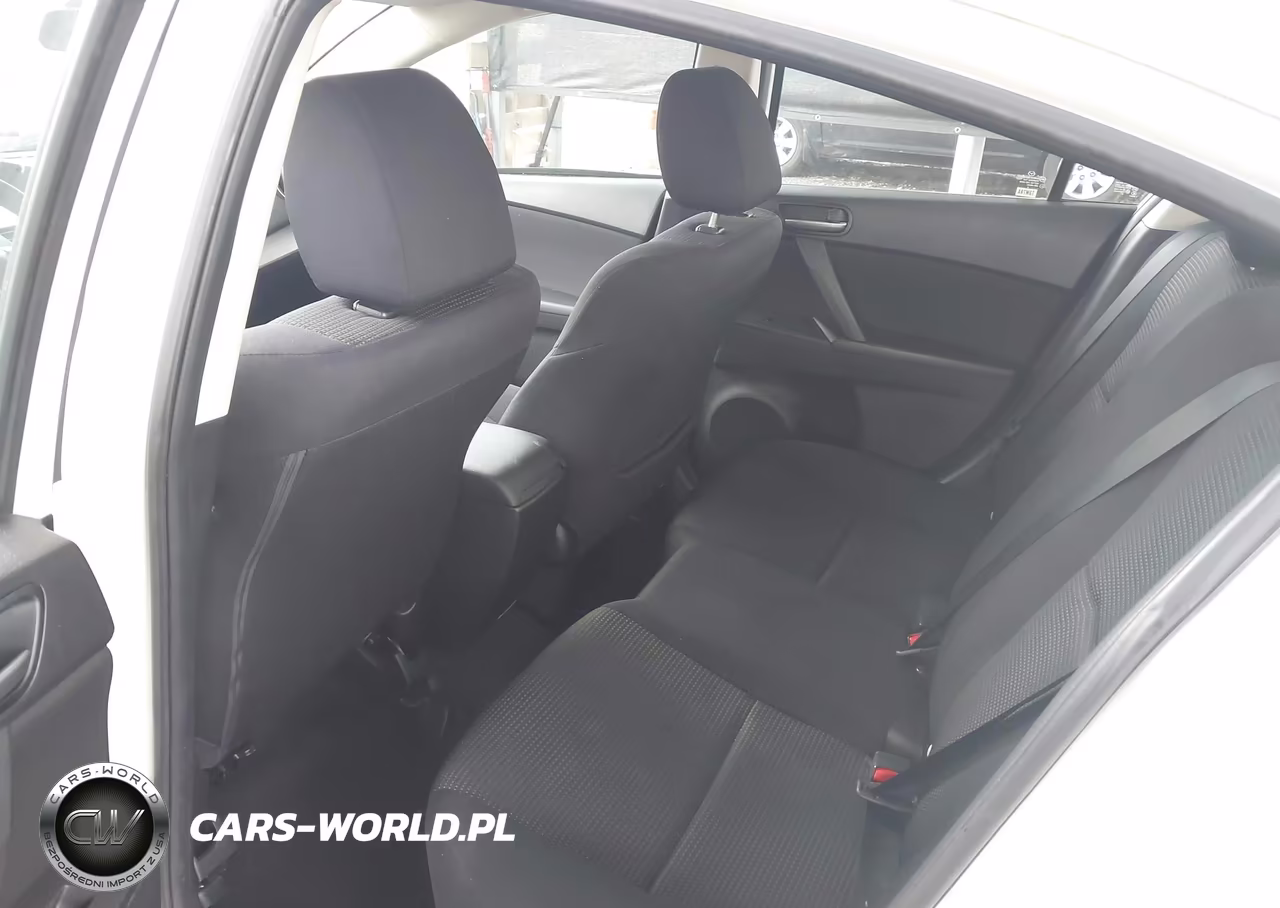 2013 Mazda Mazda3 I Sport VIN:JM1BL1UP5D1800614 - 8