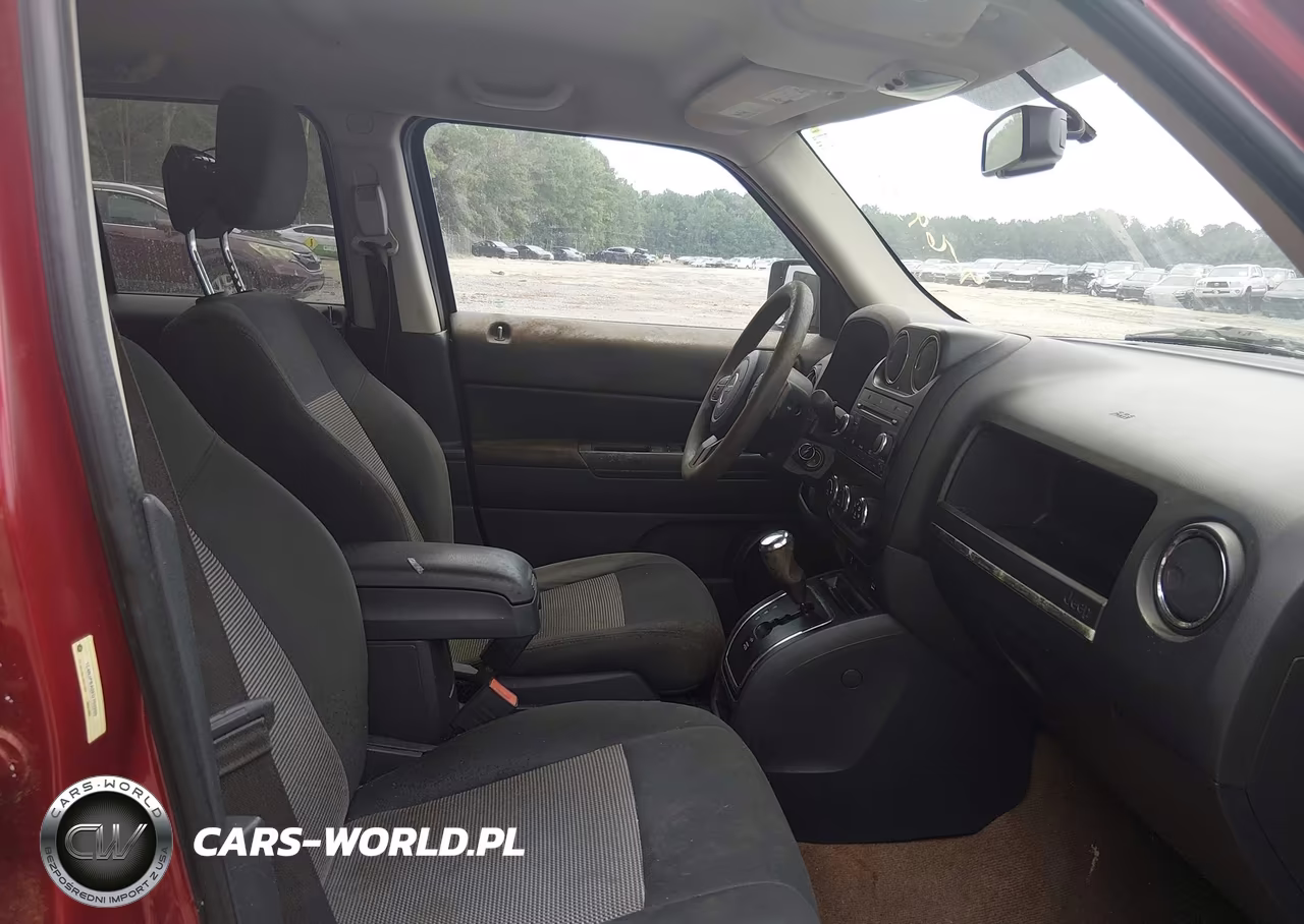 2014 Jeep Patriot Altitude VIN:1C4NJPBA0ED753206 - 5