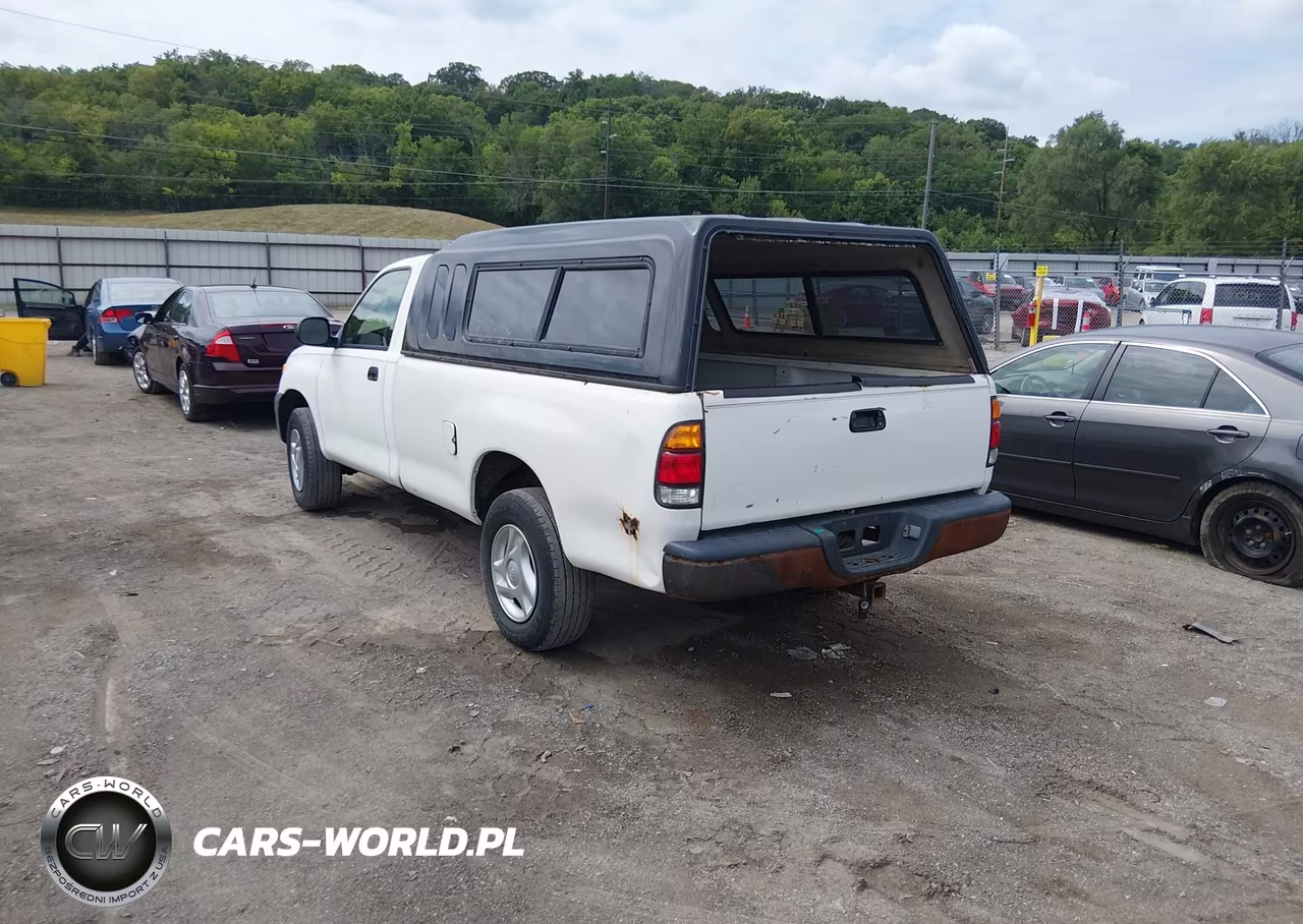2003 Toyota Tundra VIN:5TBJN32173S425108 - 3