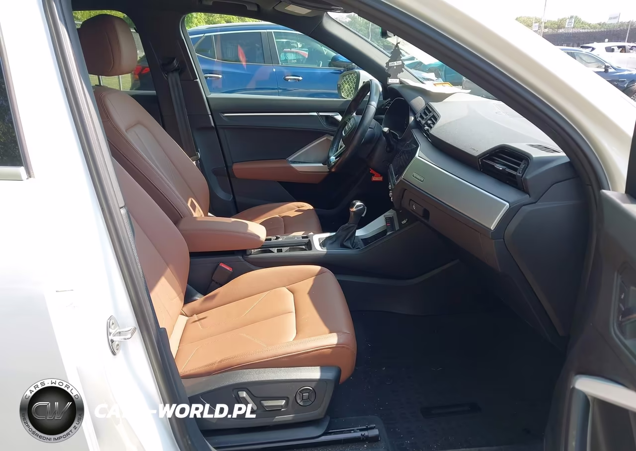 2021 Audi Q3 Premium 40 Tfsi Quattro Tiptronic VIN:WA1AUCF32M1108478 - 5