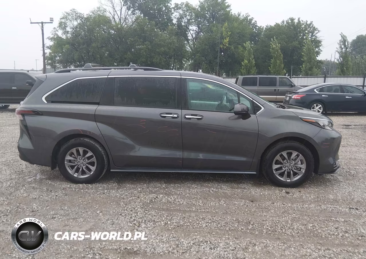 2025 Toyota Sienna Xle VIN:5TDJRKEC2SS248100 - 13