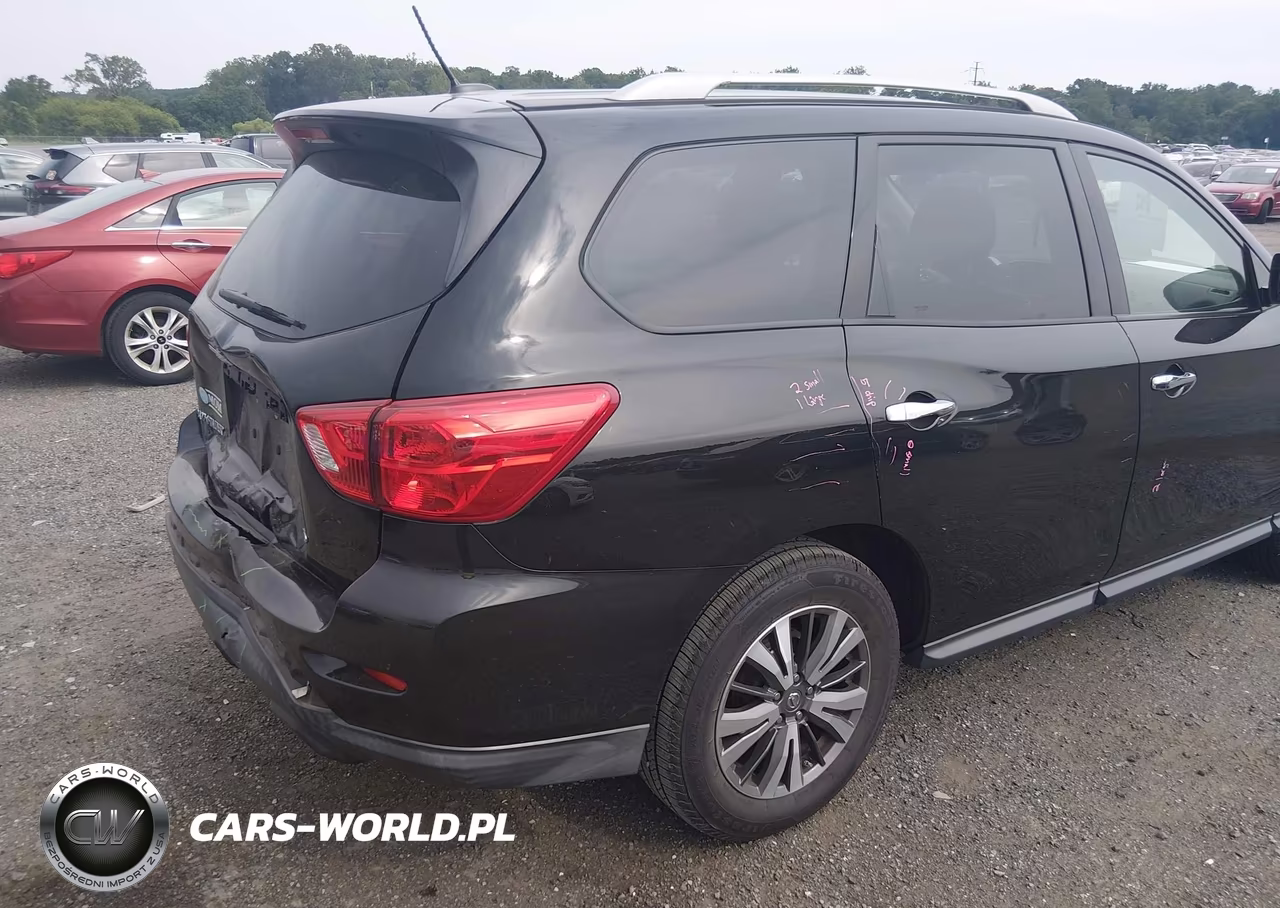 2017 Nissan Pathfinder S VIN:5N1DR2MM8HC906421 - 4