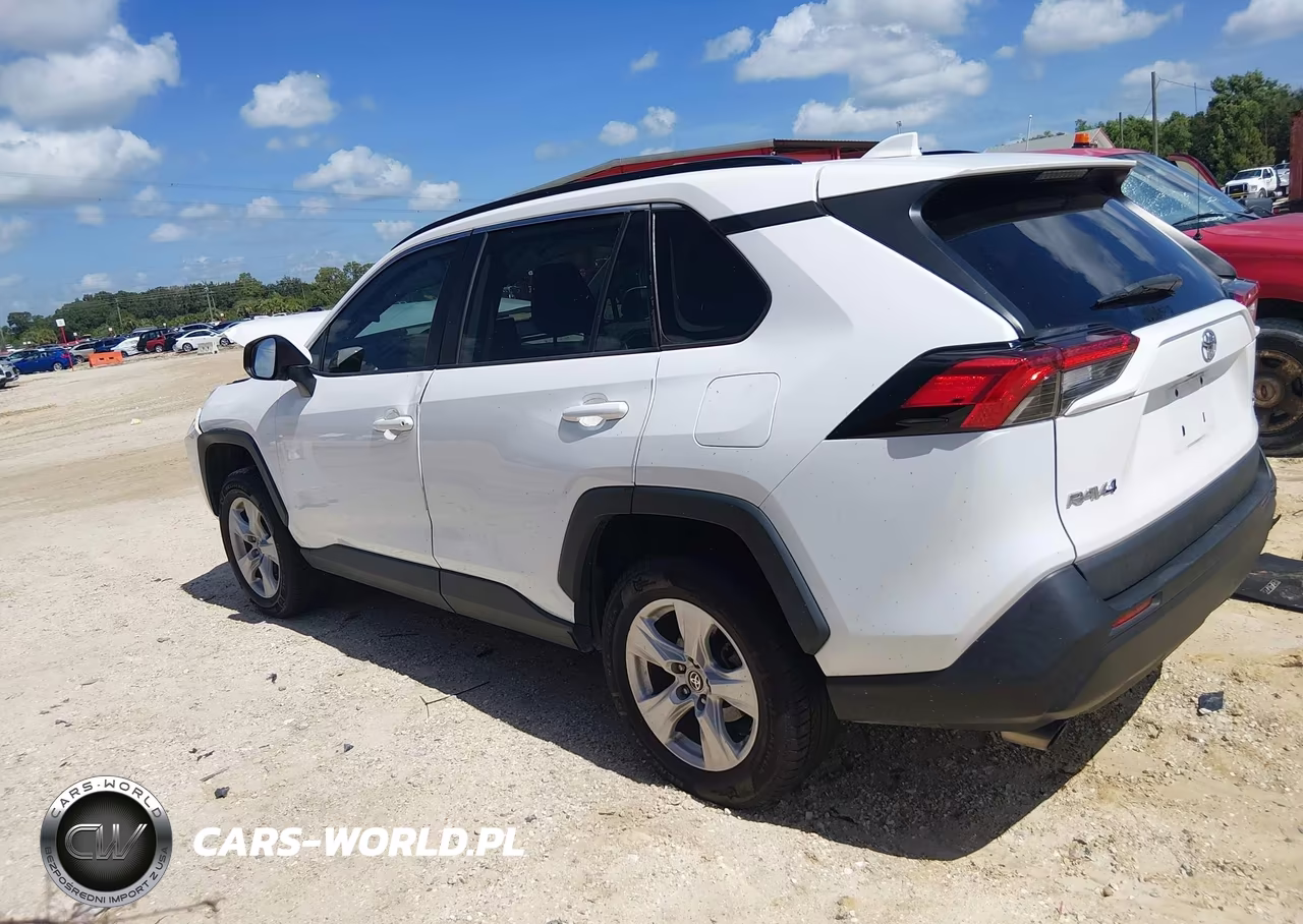 2021 Toyota Rav4 Xle VIN:2T3W1RFV2MW142950 - 13