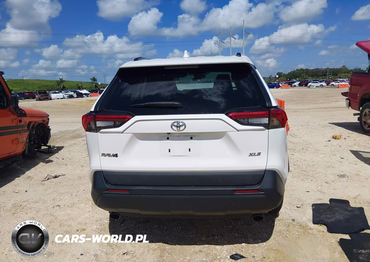 2021 Toyota Rav4 Xle VIN:2T3W1RFV2MW142950 - 15