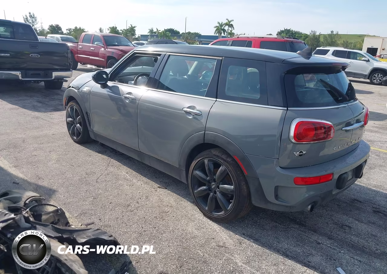 2016 Mini Clubman Cooper S VIN:WMWLN9C56G2E47831 - 3