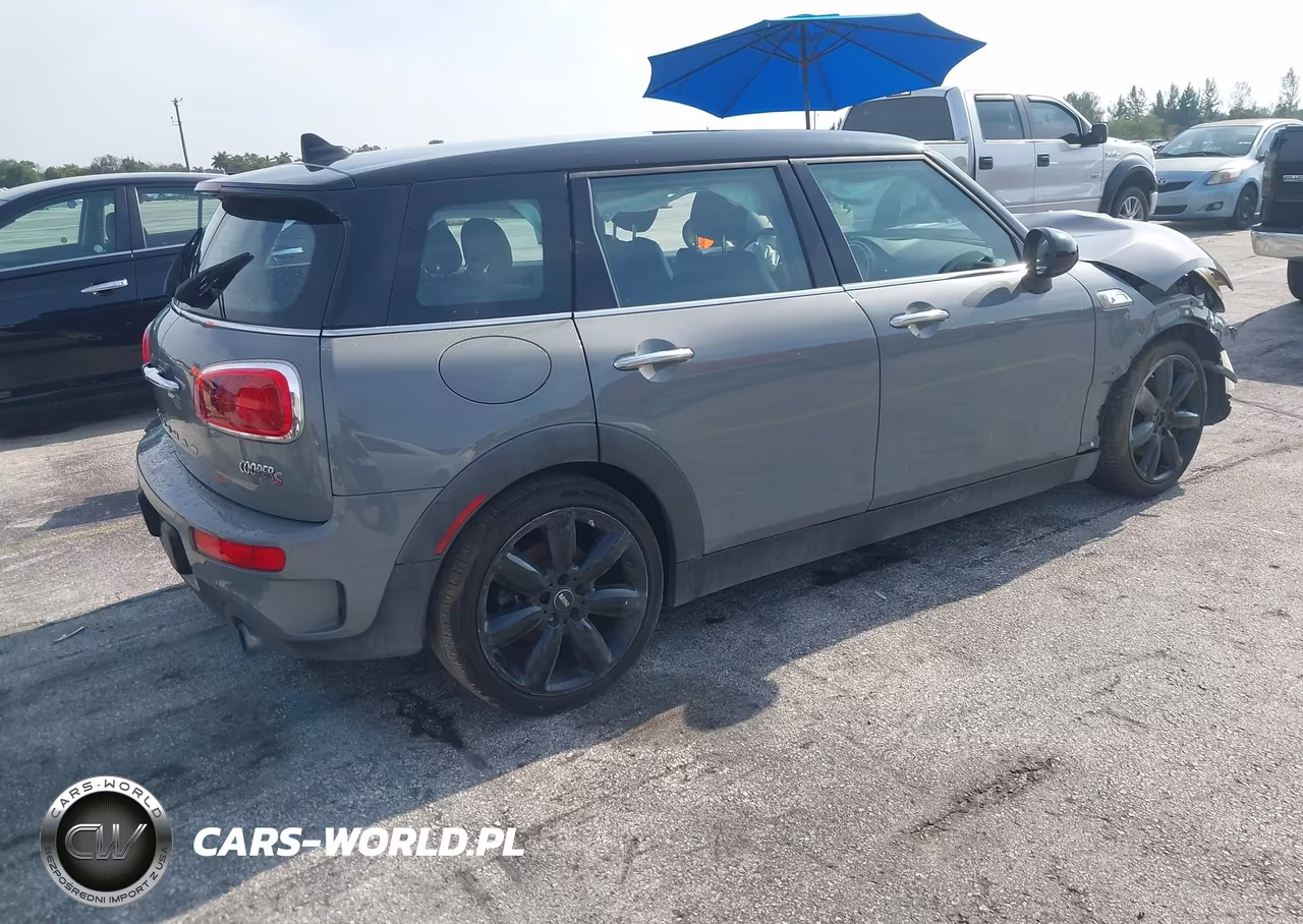 2016 Mini Clubman Cooper S VIN:WMWLN9C56G2E47831 - 4