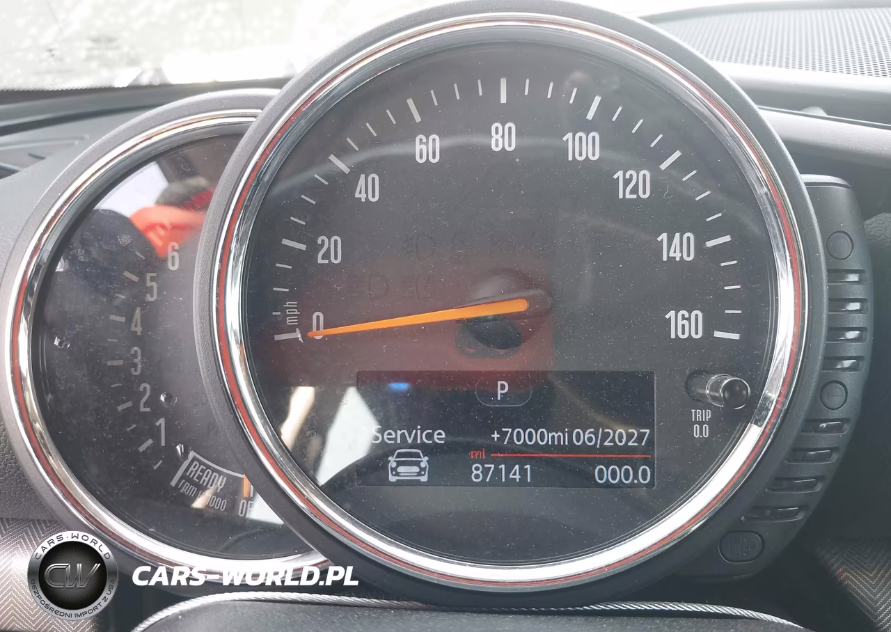 2016 Mini Clubman Cooper S VIN:WMWLN9C56G2E47831 - 7