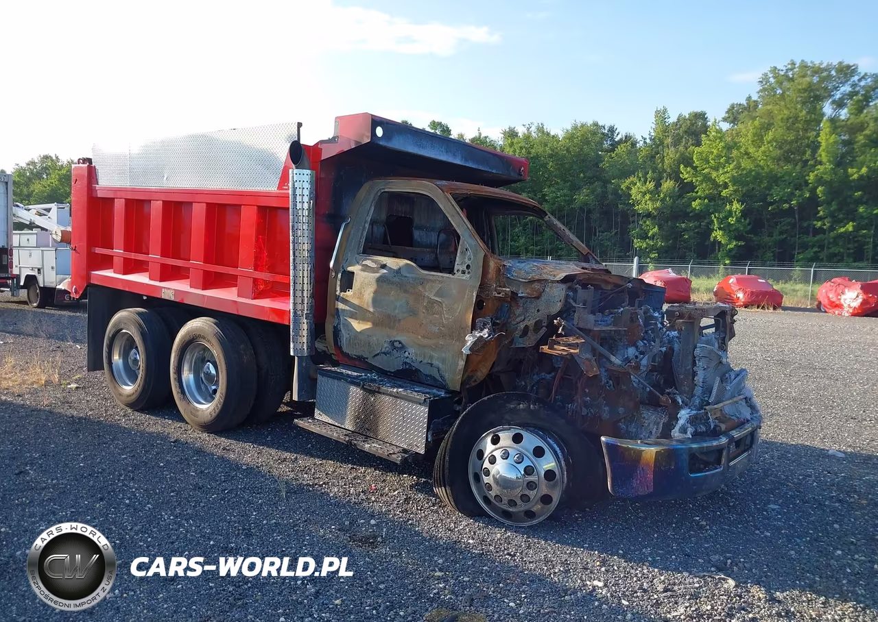 2017 Ford F-750 Diesel – zdjęcie 1 z 10