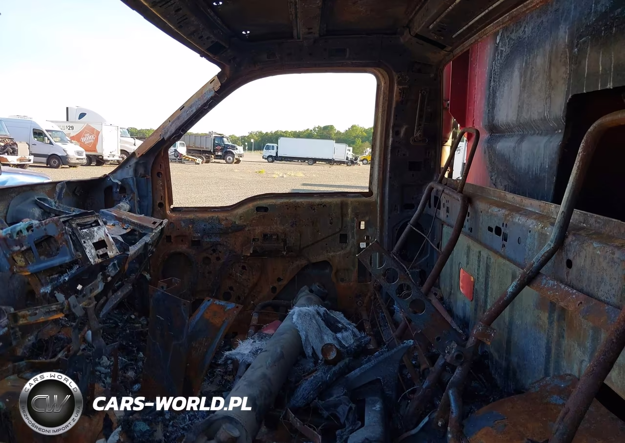 2017 Ford F-750 Diesel VIN:1FDXF7DX3HDB01465 - 7