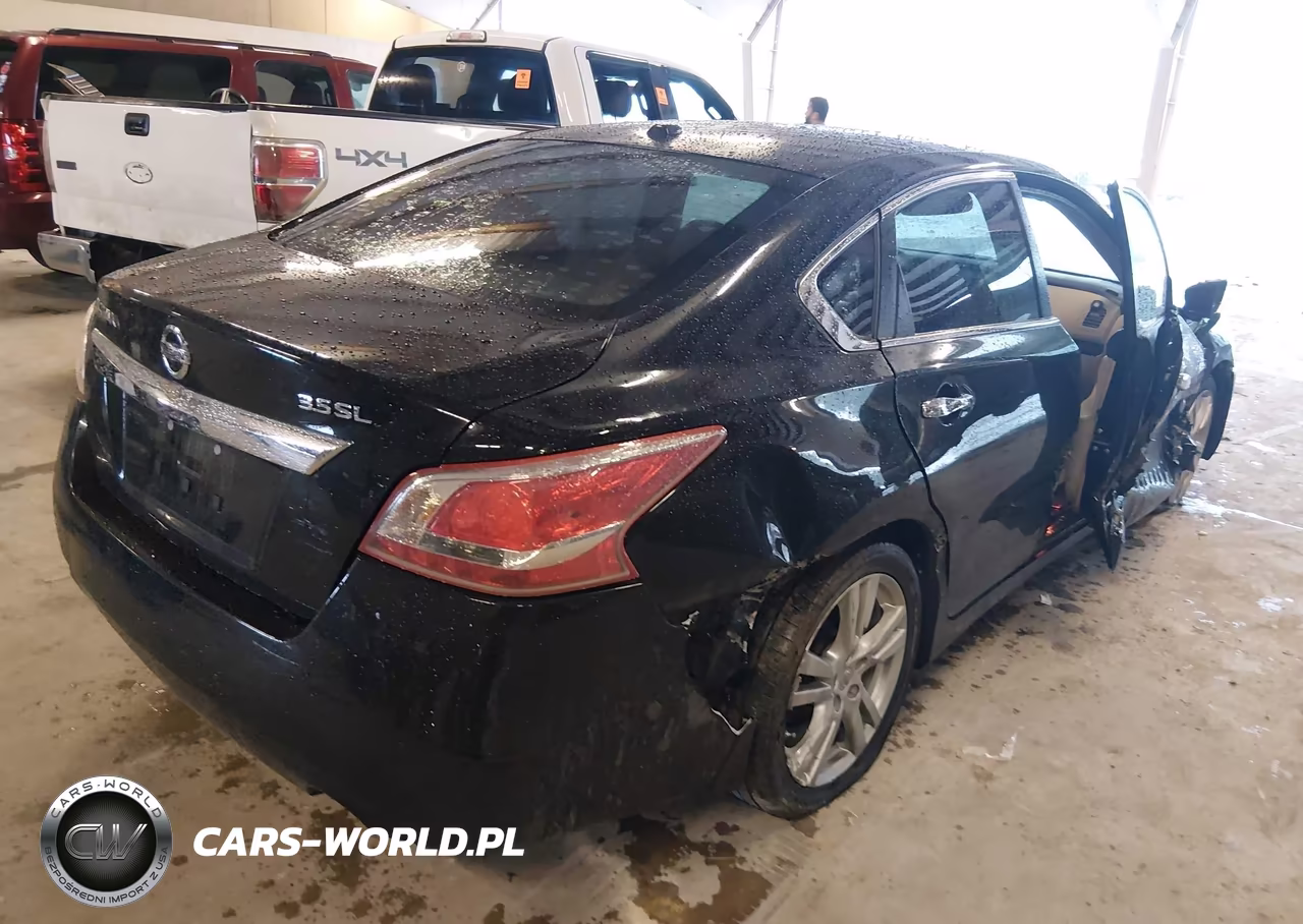 2013 Nissan Altima 3.5 Sl VIN:1N4BL3AP0DN530917 - 4