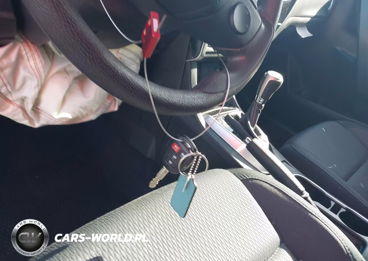 2017 Toyota Corolla Le VIN:5YFBURHEXHP607297 - 11