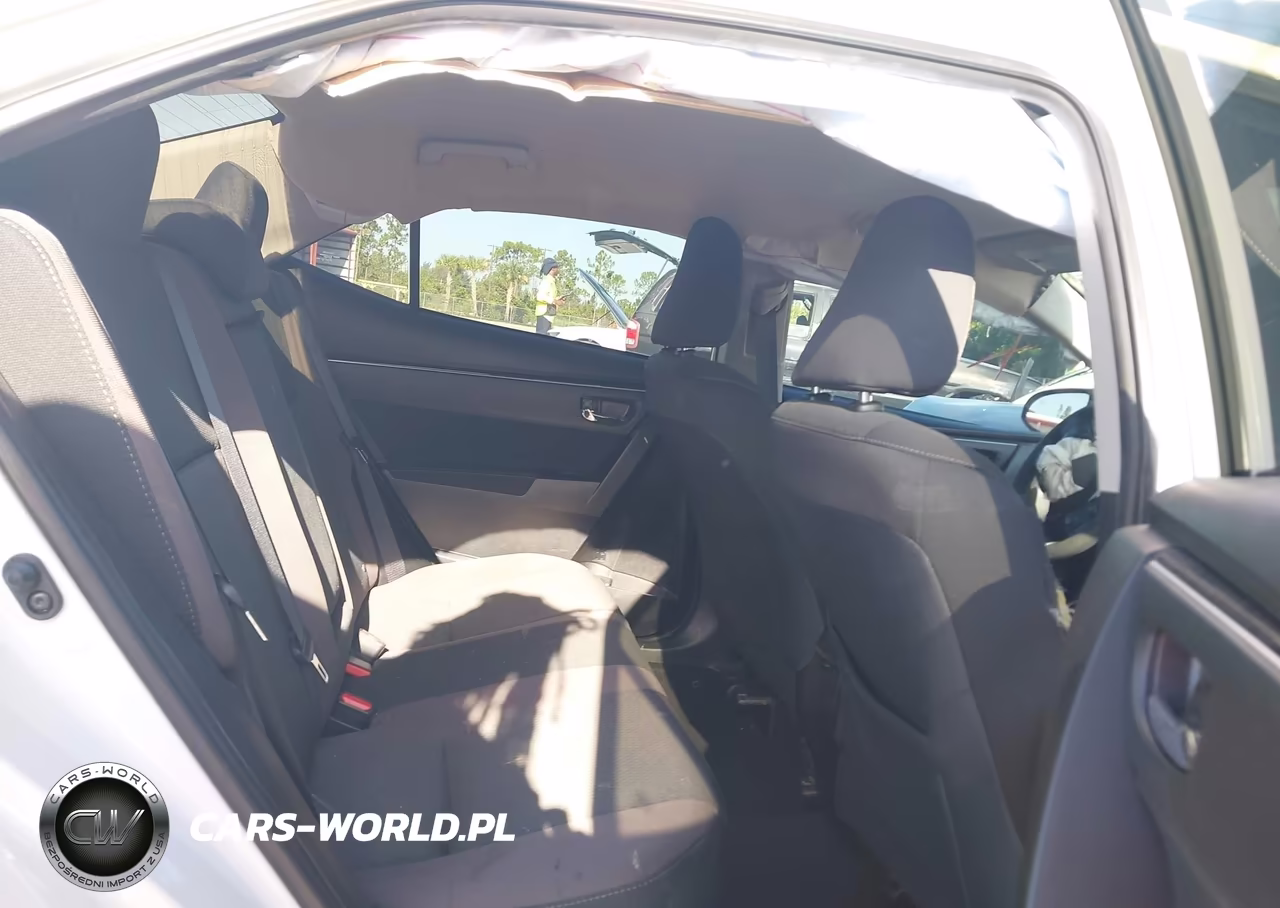 2017 Toyota Corolla Le VIN:5YFBURHEXHP607297 - 8