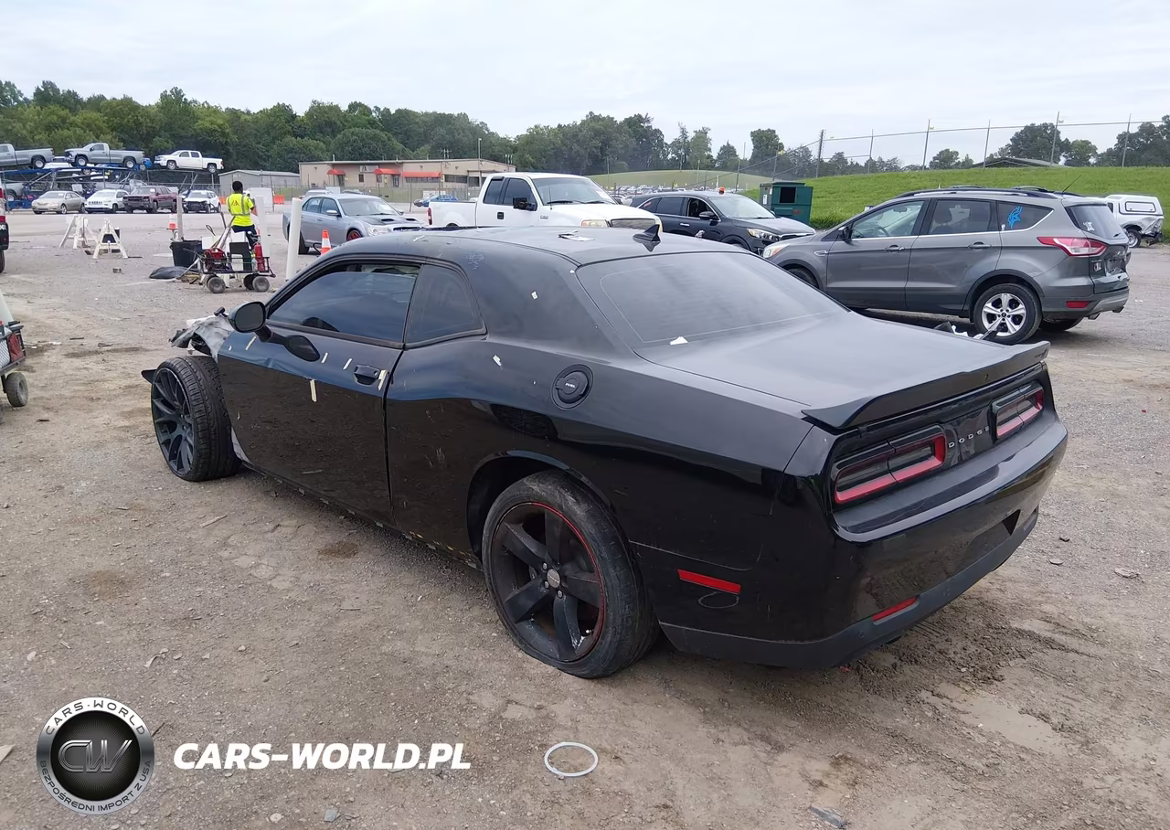 2022 Dodge Challenger R-T Scat Pack VIN:2C3CDZFJXNH156110 - 3