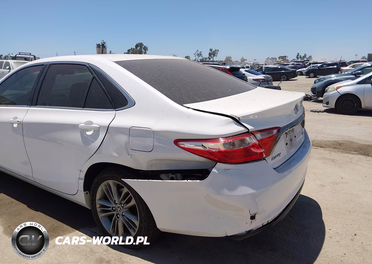 2016 Toyota Camry Se VIN:4T1BF1FK6GU538836 - 6