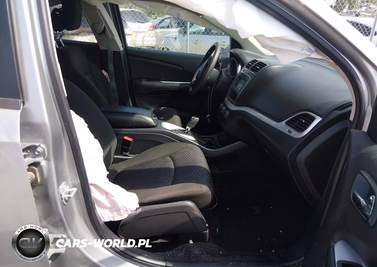 2020 Dodge Journey Se Value VIN:3C4PDCAB0LT264413 - 5