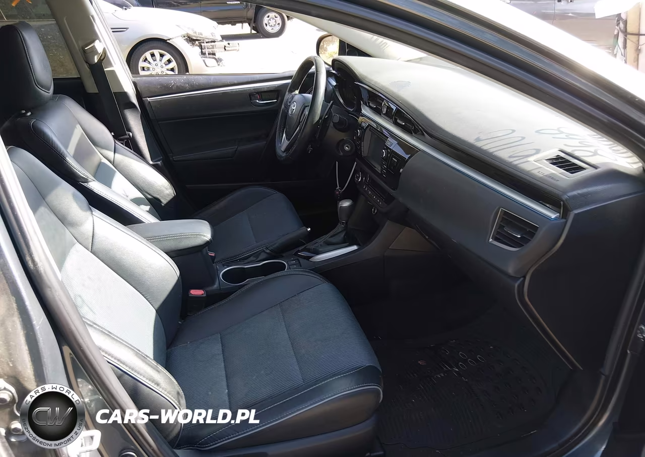 2015 Toyota Corolla S Plus VIN:2T1BURHE7FC452995 - 5