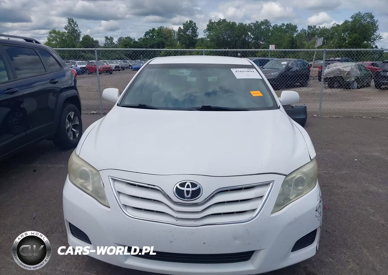 2011 Toyota Camry Le VIN:4T1BF3EKXBU648519 - 12