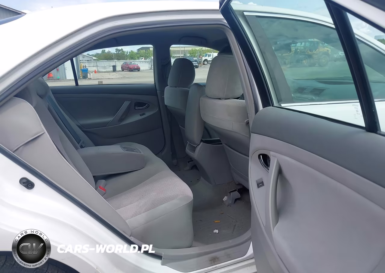 2011 Toyota Camry Le VIN:4T1BF3EKXBU648519 - 8