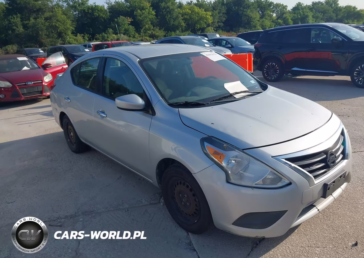 2017 Nissan Versa 1.6 Sv – zdjęcie 1 z 11