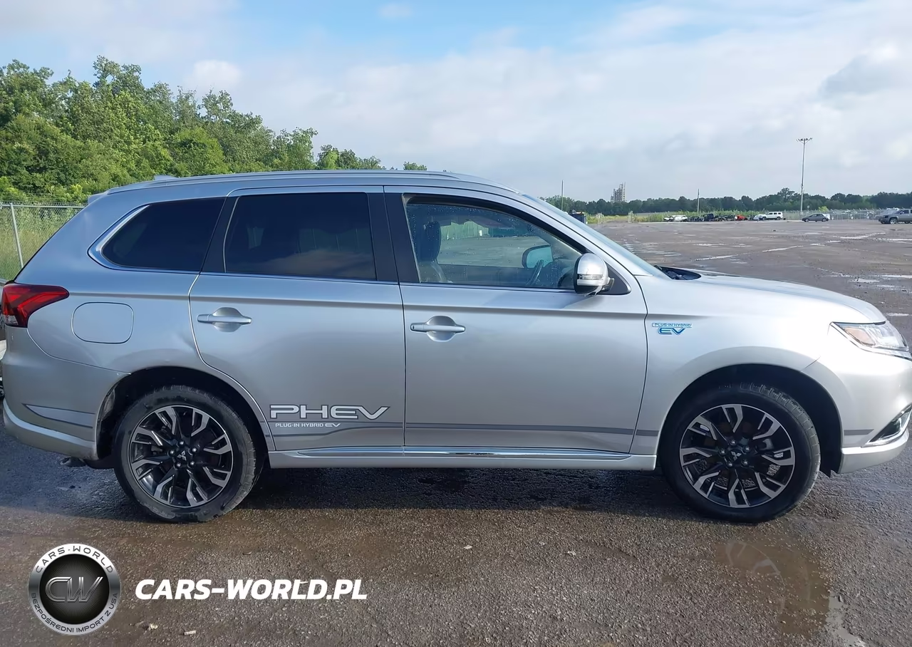 2018 Mitsubishi Outlander Phev Gt VIN:JA4J24A53JZ031735 - 13
