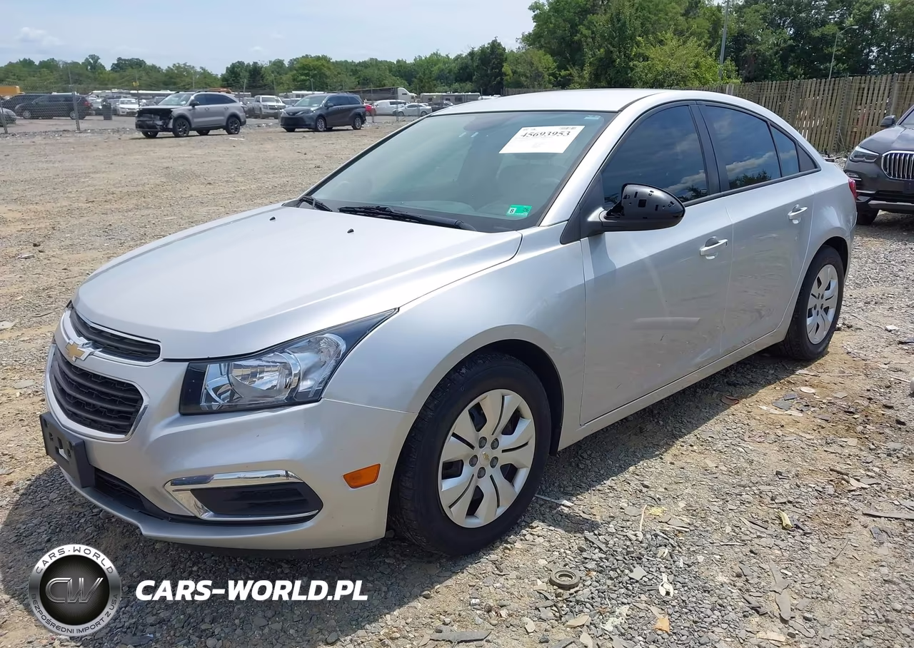 2015 Chevrolet Cruze Ls Auto VIN:1G1PA5SH0F7213082 - 2