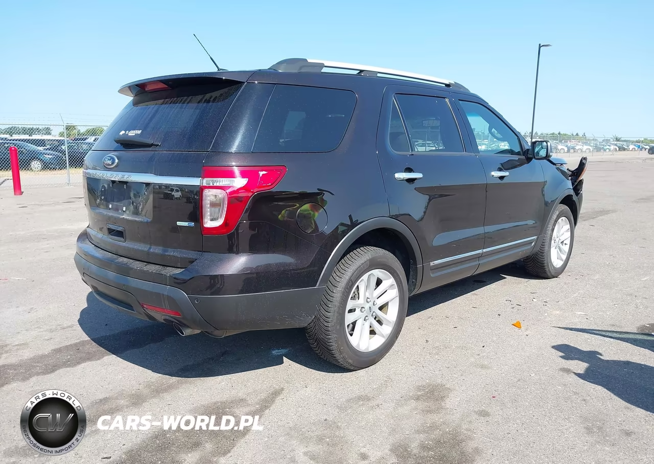 2014 Ford Explorer Xlt VIN:1FM5K8D86EGA91350 - 4