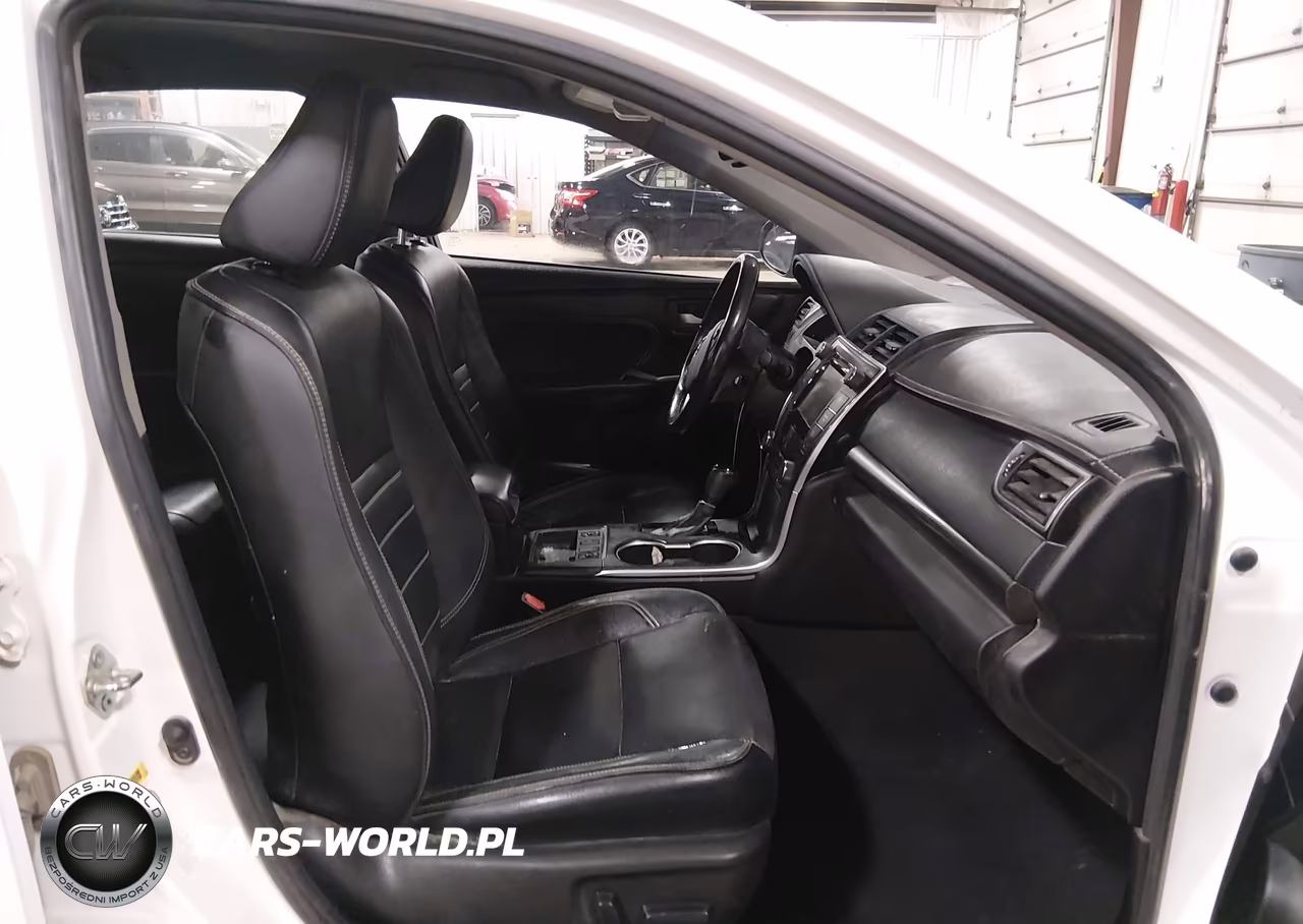 2016 Toyota Camry Hybrid Xle VIN:4T1BD1FK5GU196978 - 5