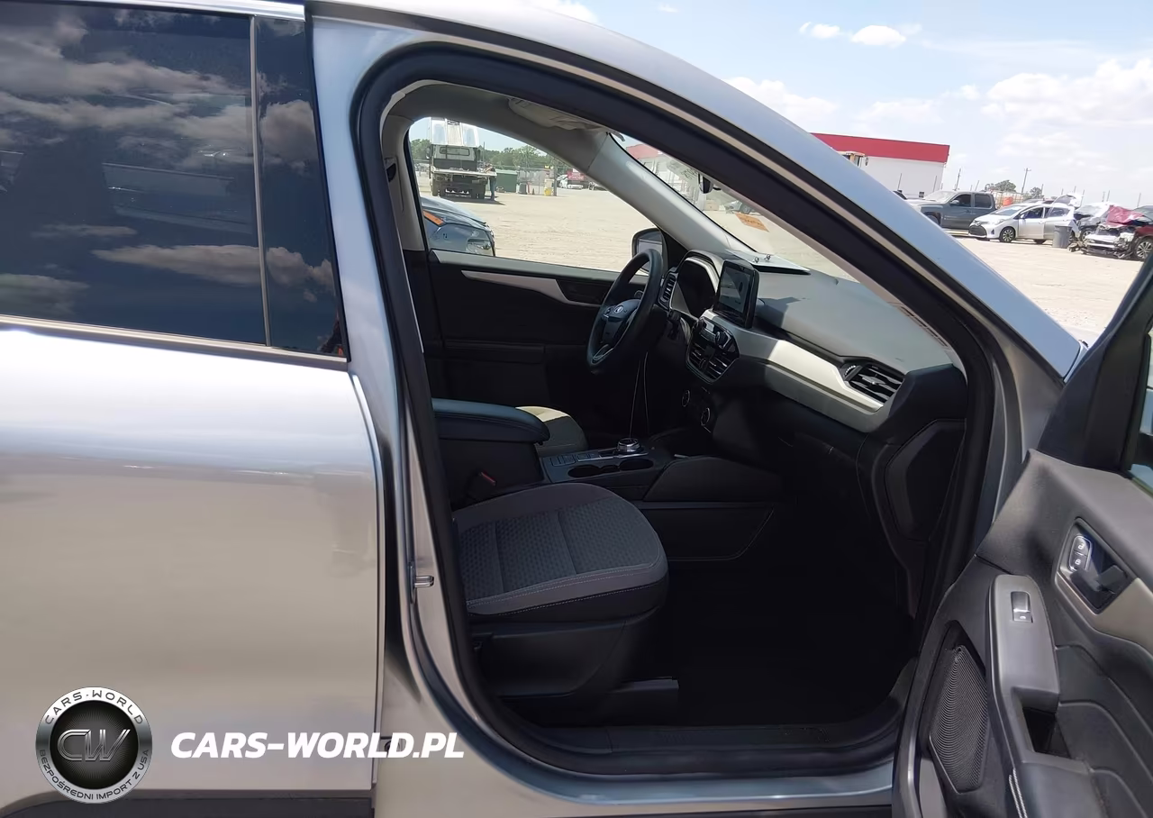 2022 Ford Escape Se VIN:1FMCU0G61NUB09090 - 5