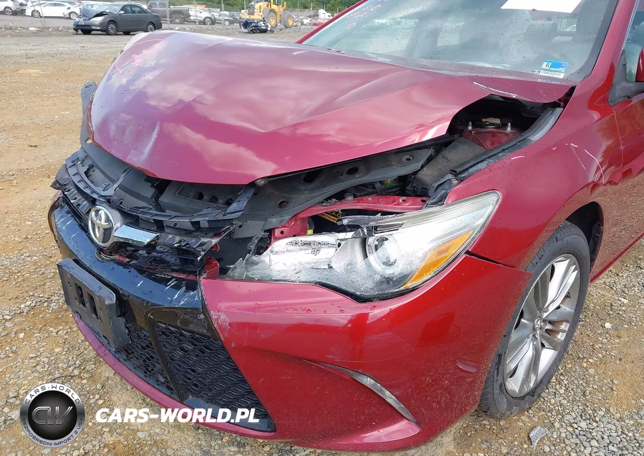 2015 Toyota Camry Se VIN:4T1BF1FK3FU945141 - 6