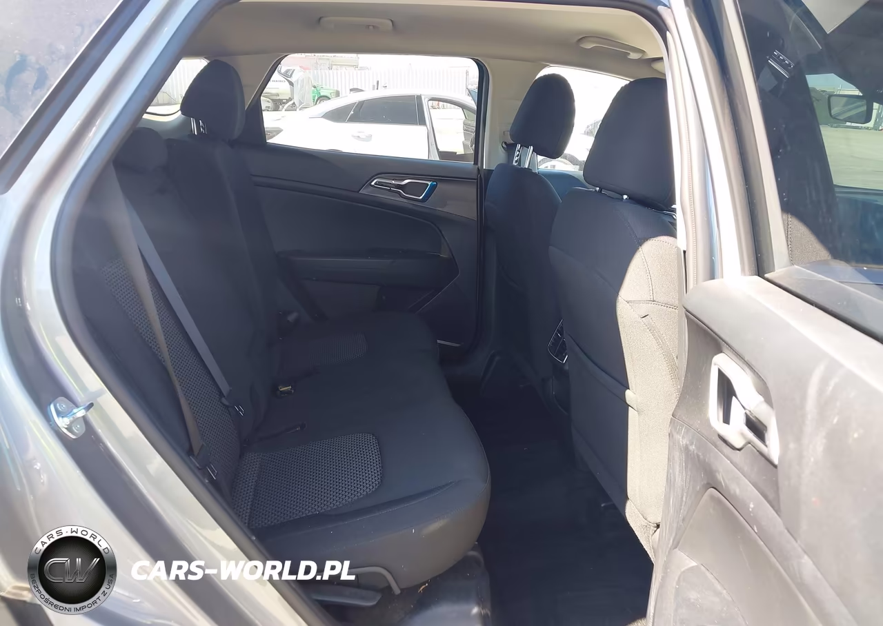 2025 Kia Sportage Lx VIN:KNDPU3DF4S7414248 - 8
