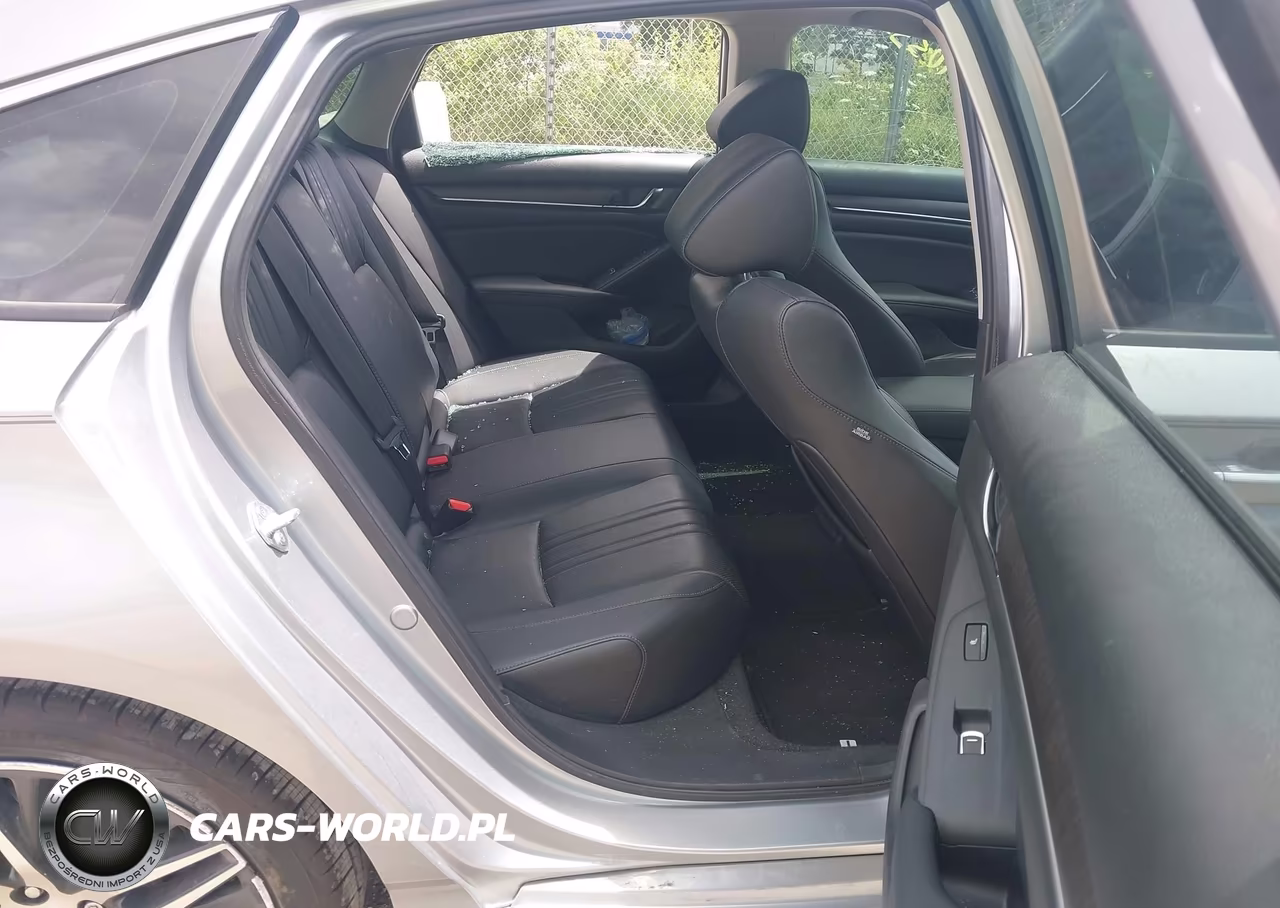 2022 Honda Accord Hybrid Touring VIN:1HGCV3F93NA019599 - 8