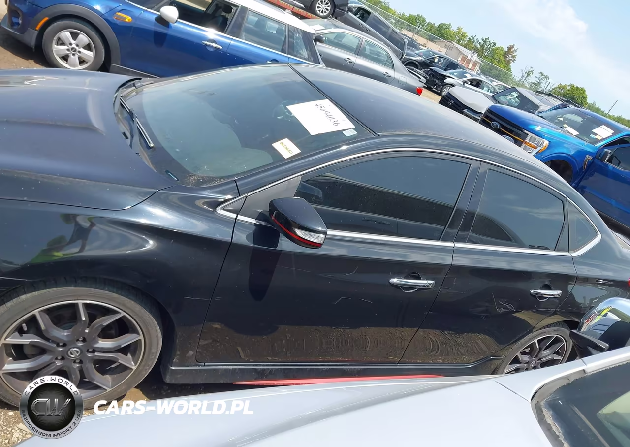 2018 Nissan Sentra Nismo VIN:3N1CB7AP8JY254982 - 14