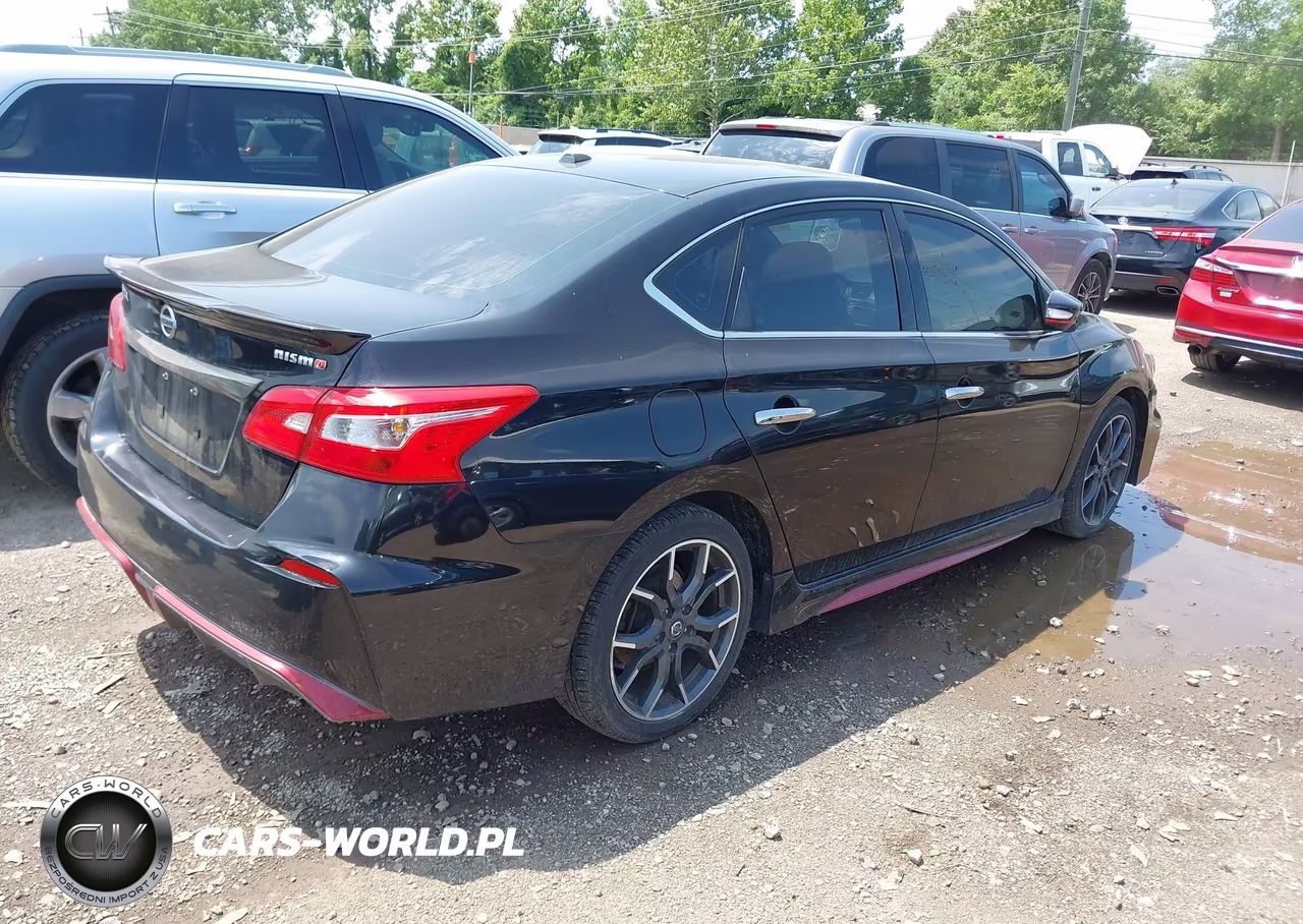 2018 Nissan Sentra Nismo VIN:3N1CB7AP8JY254982 - 4