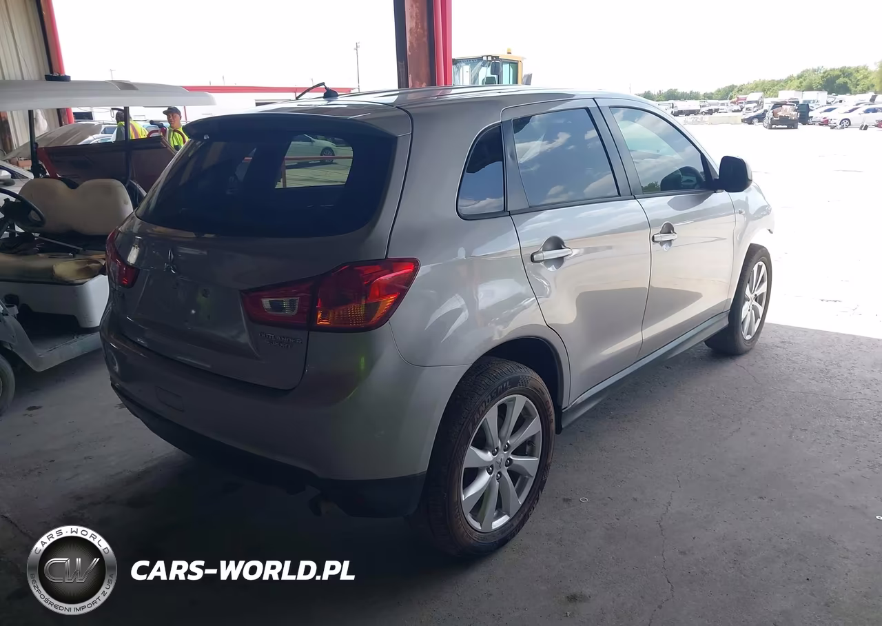 2015 Mitsubishi Outlander Sport Es VIN:4A4AP3AU4FE023546 - 4
