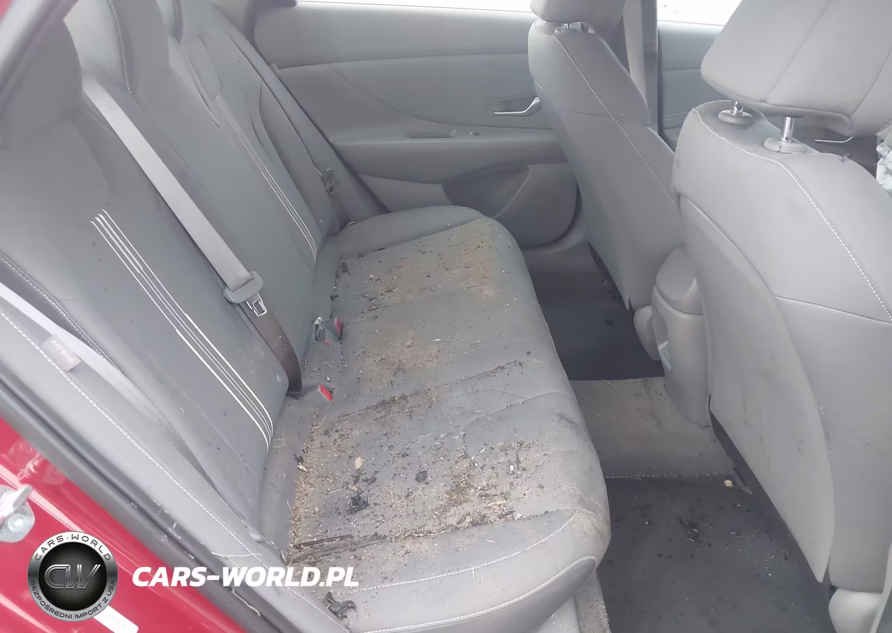 2026 Hyundai Elantra Sel Sport VIN:KMHLM4DG8TU105197 - 8