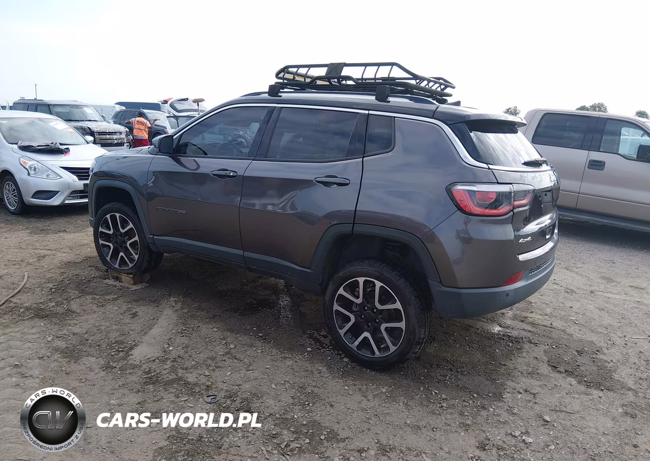 2017 Jeep New Compass Limited 4X4 VIN:3C4NJDCB3HT661494 - 3