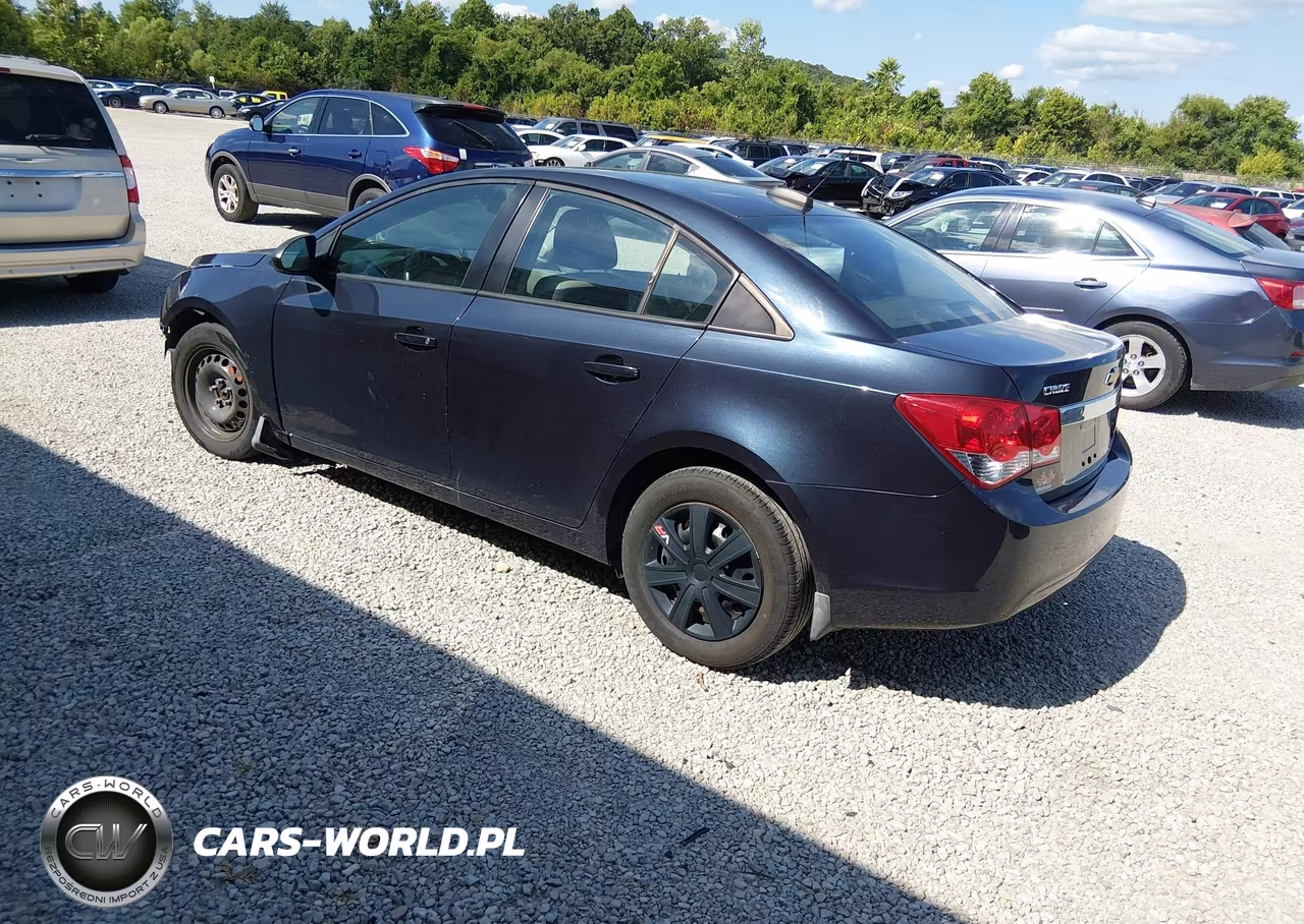 2016 Chevrolet Cruze Limited Ls Auto VIN:1G1PC5SH2G7213015 - 3