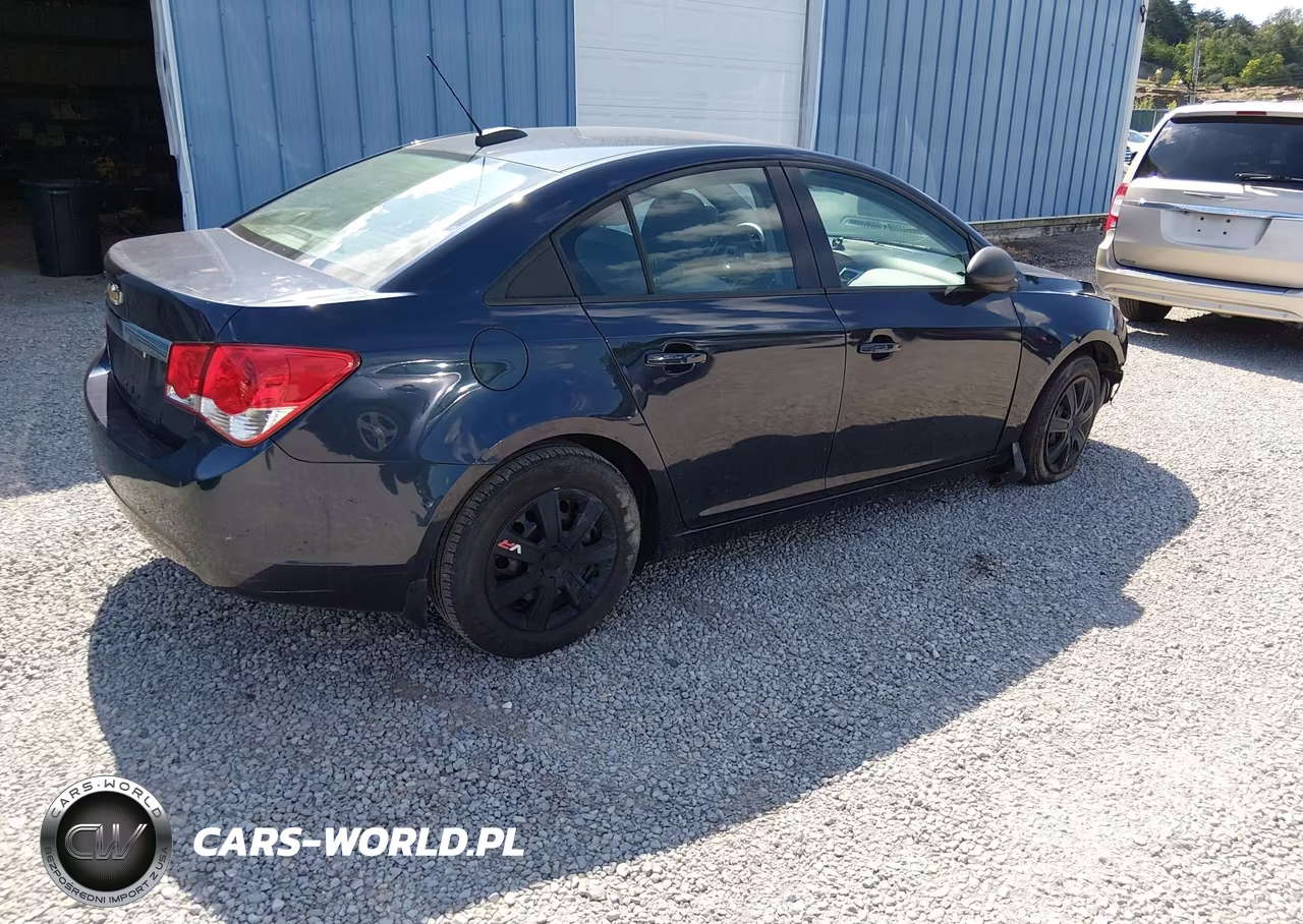 2016 Chevrolet Cruze Limited Ls Auto VIN:1G1PC5SH2G7213015 - 4