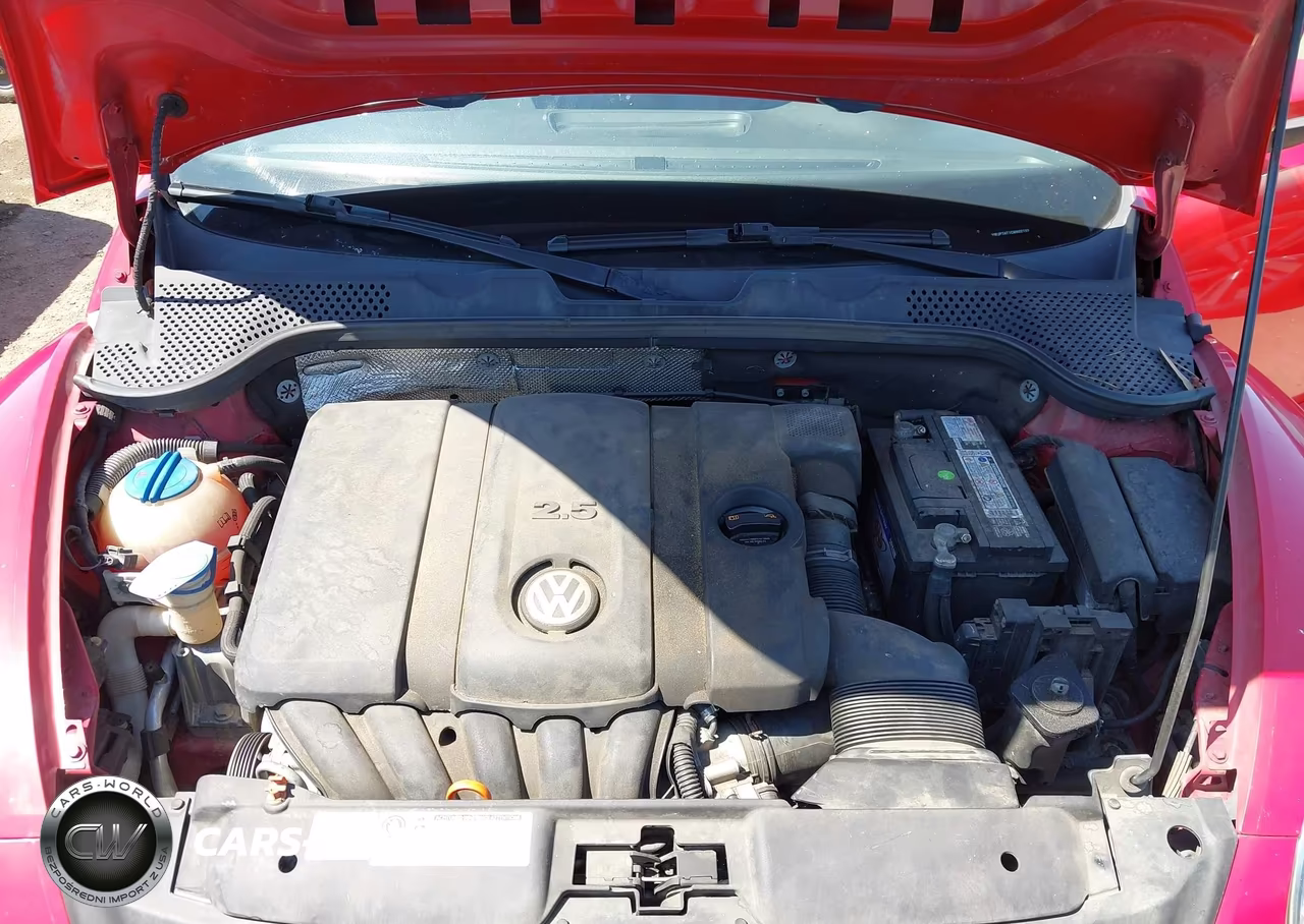 2012 Volkswagen Beetle 2.5L VIN:3VWJP7AT1CM602132 - 10