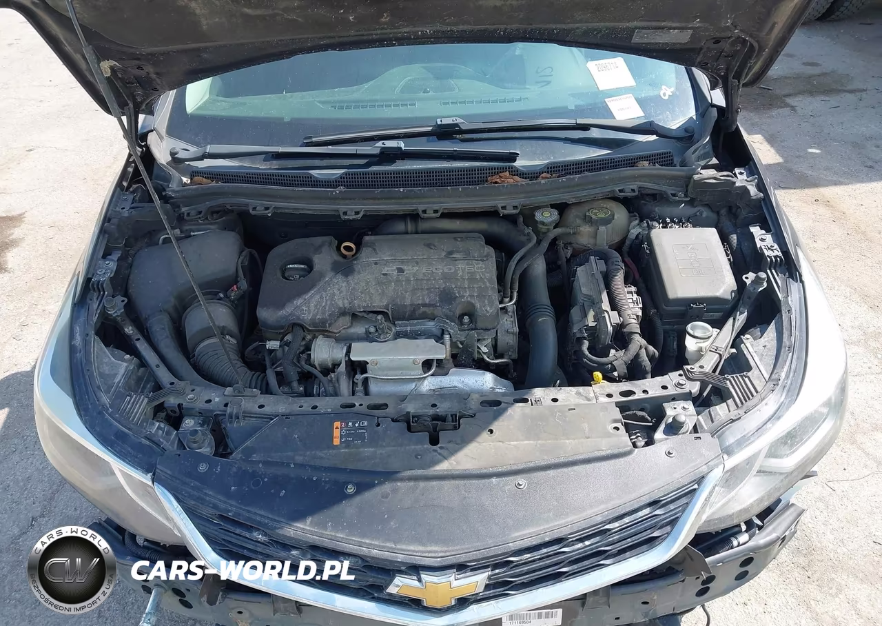 2017 Chevrolet Cruze Lt Auto VIN:1G1BE5SM5H7168803 - 10