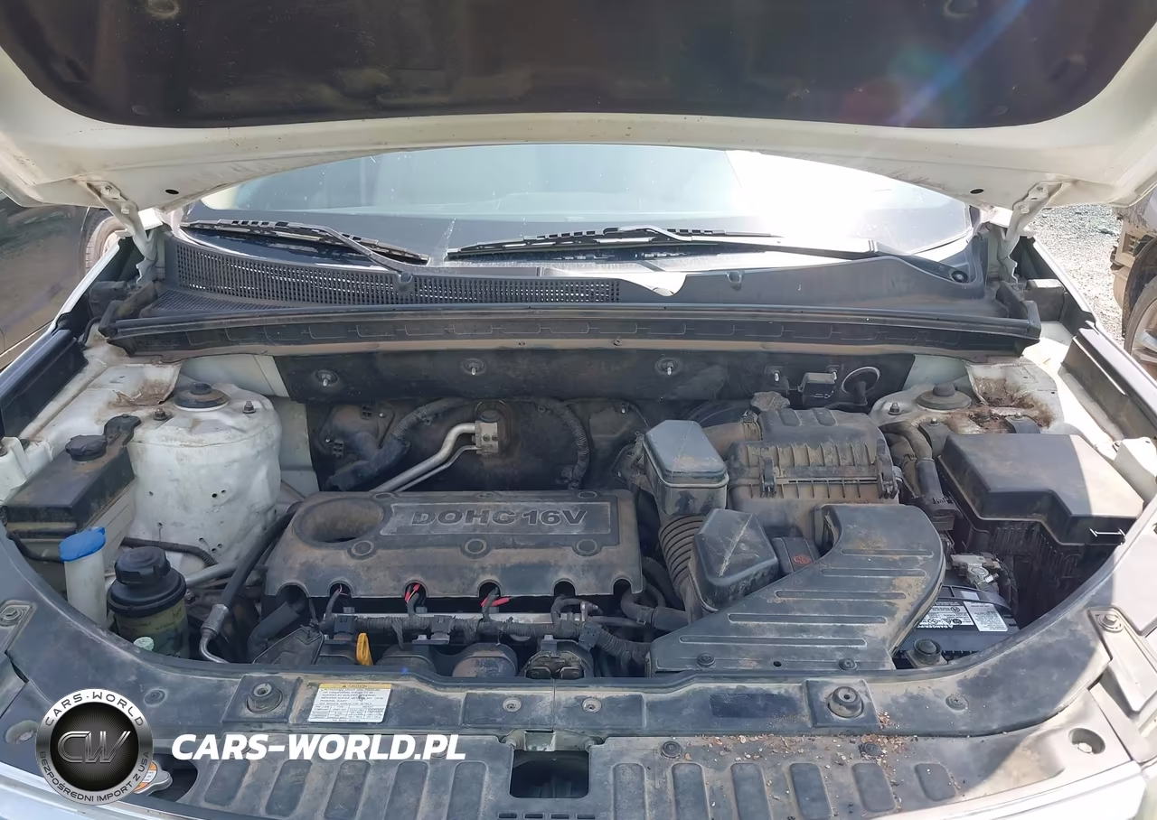 2011 Kia Sorento Lx VIN:5XYKTCA10BG011747 - 10