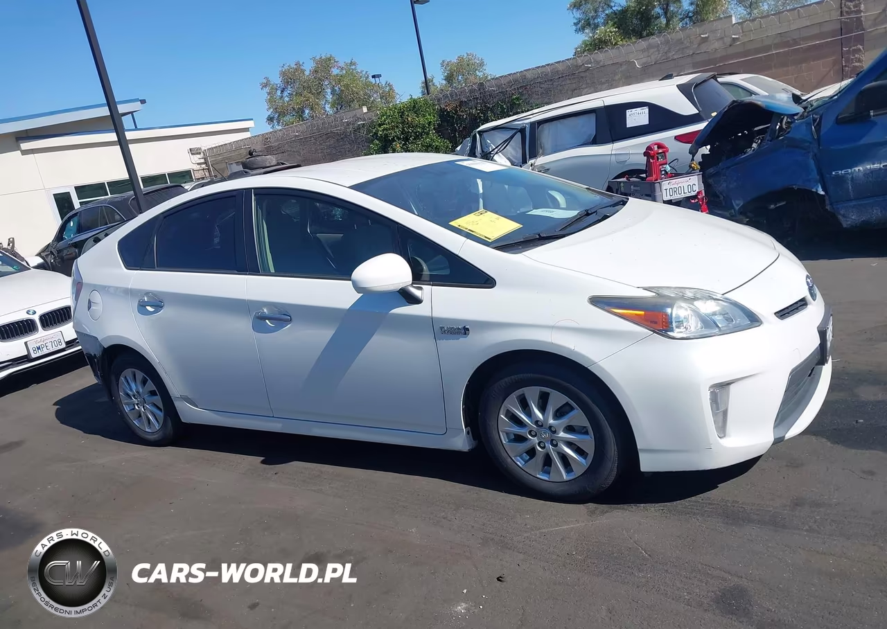 2012 Toyota Prius Plug-In VIN:JTDKN3DP0C3013658 - 14
