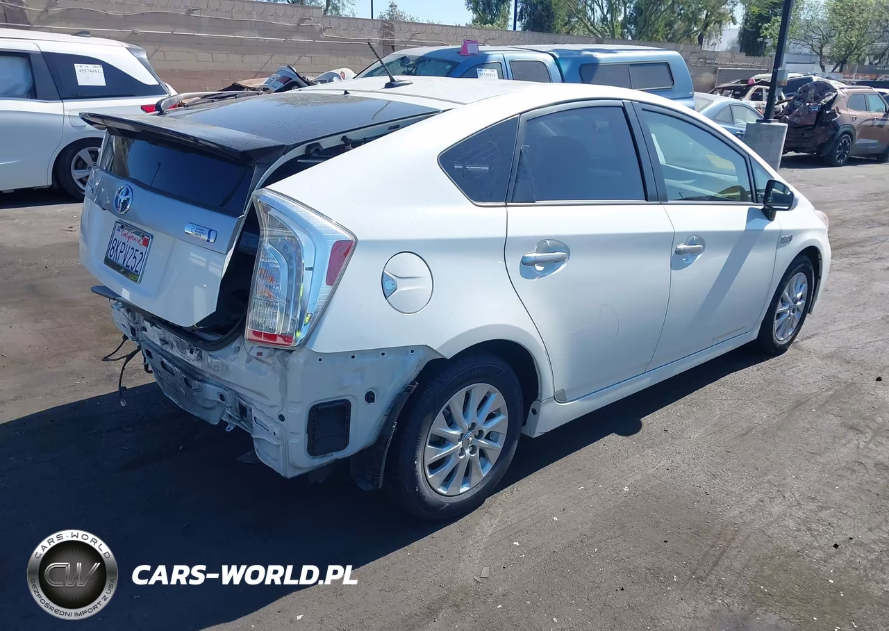 2012 Toyota Prius Plug-In VIN:JTDKN3DP0C3013658 - 4