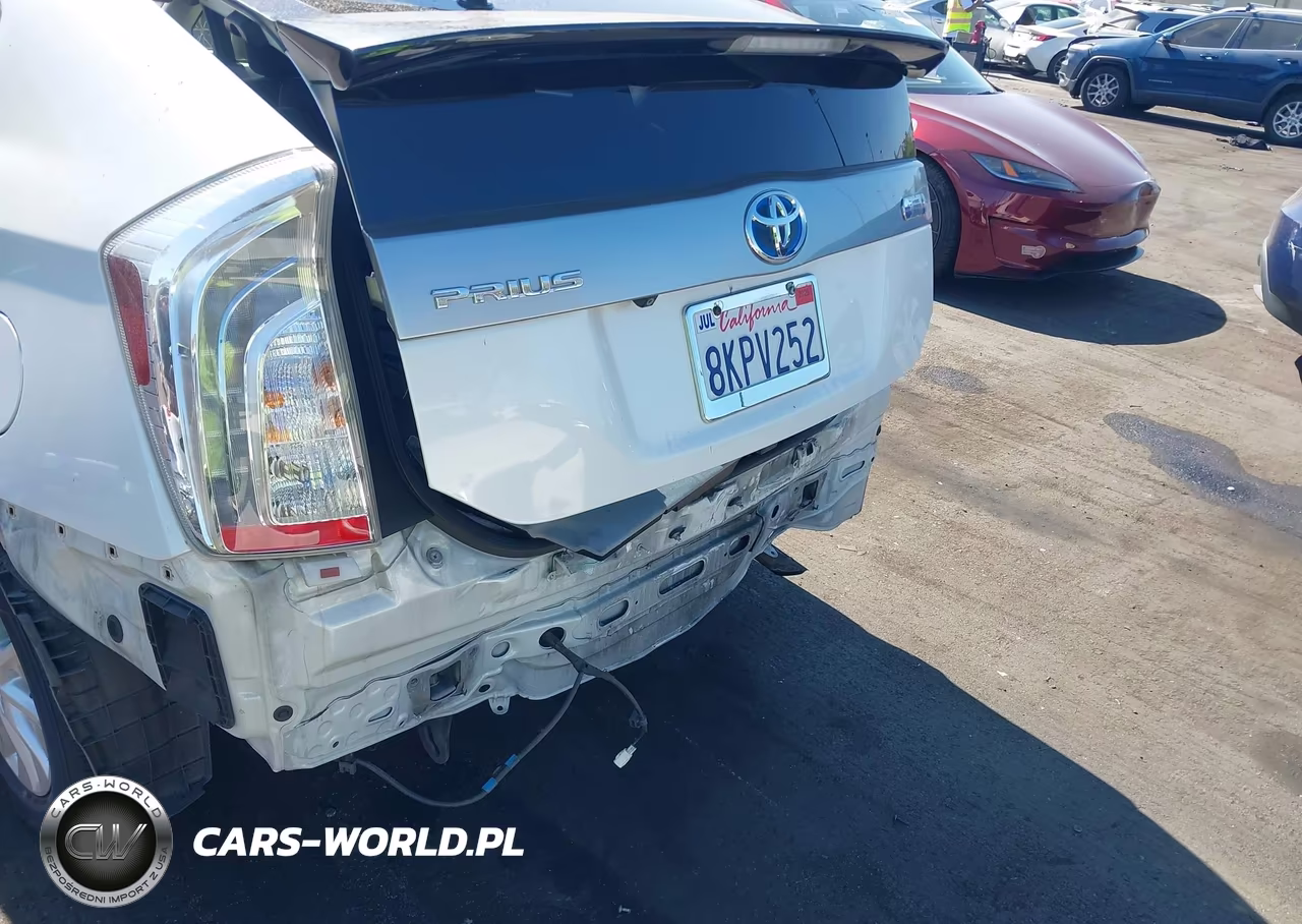 2012 Toyota Prius Plug-In VIN:JTDKN3DP0C3013658 - 6