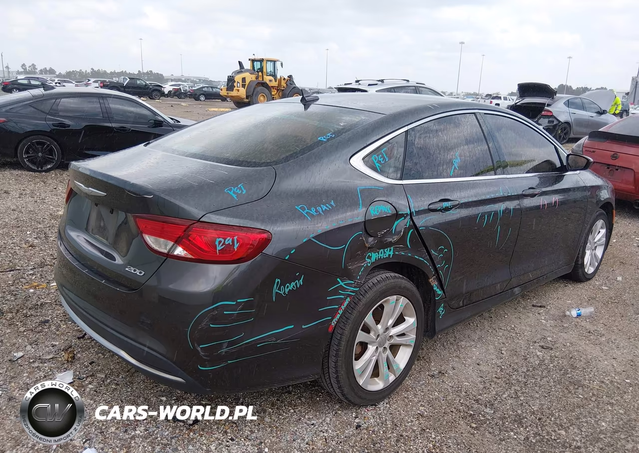 2016 Chrysler 200 Limited Platinum VIN:1C3CCCABXGN178618 - 4