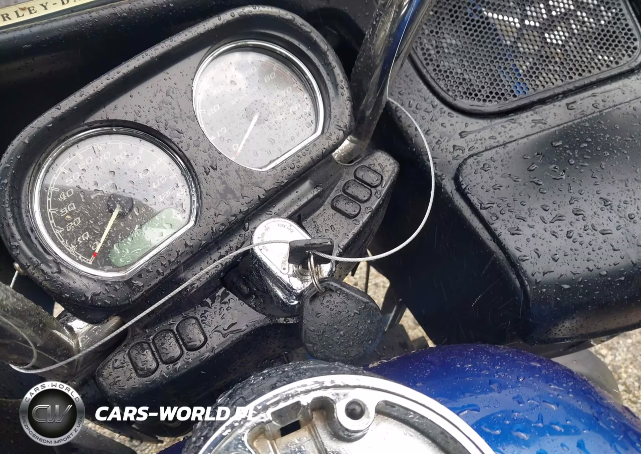2016 Harley-Davidson Fltru VIN:1HD1KGL19GB635453 - 11