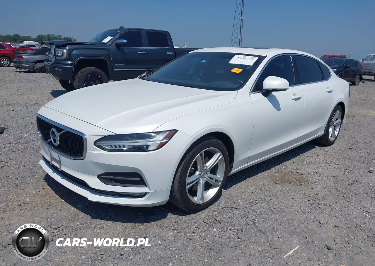 2018 Volvo S90 T5 Momentum VIN:LVY102AKXJP048994 - 2