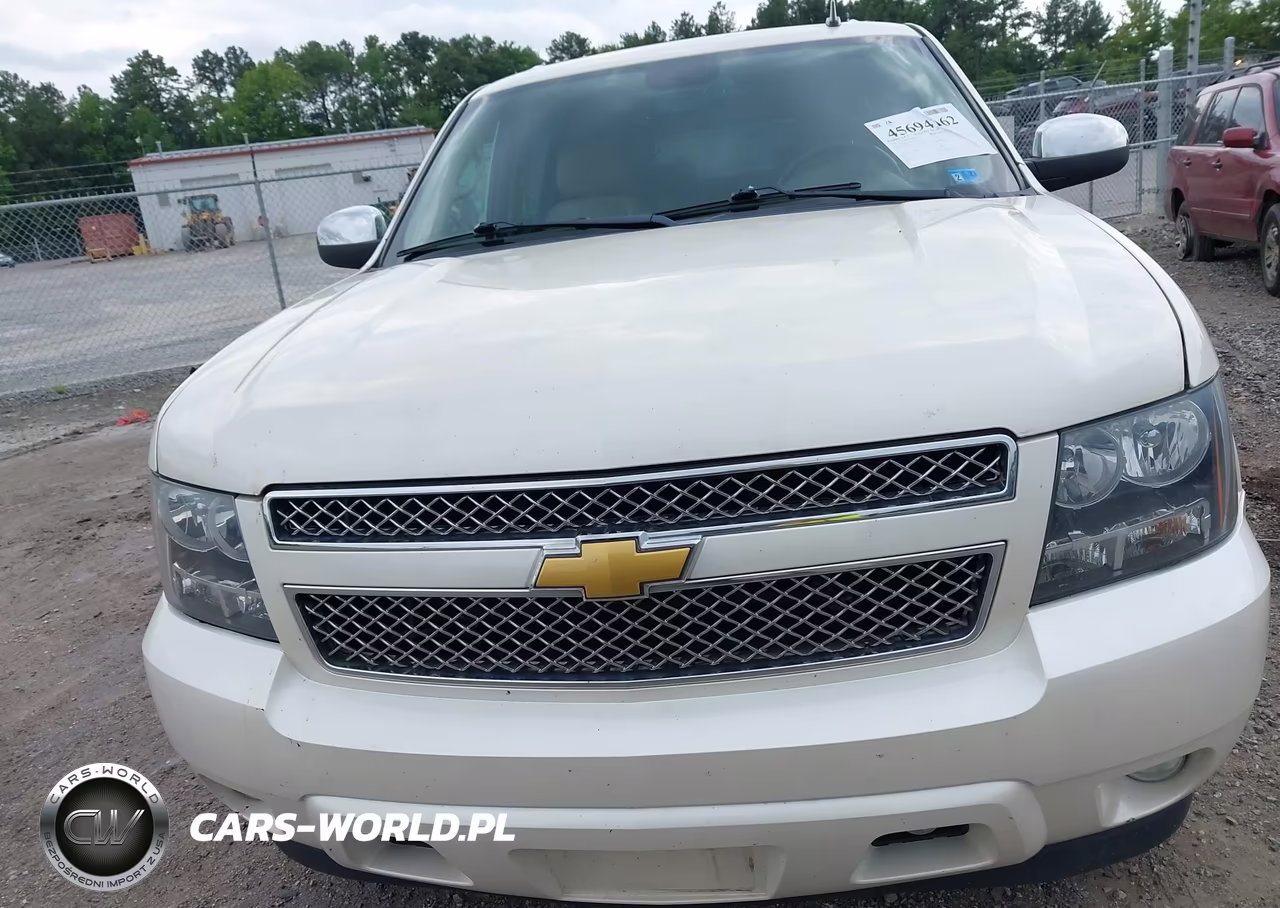 2013 Chevrolet Suburban Ltz VIN:1GNSKKE76DR305953 - 12