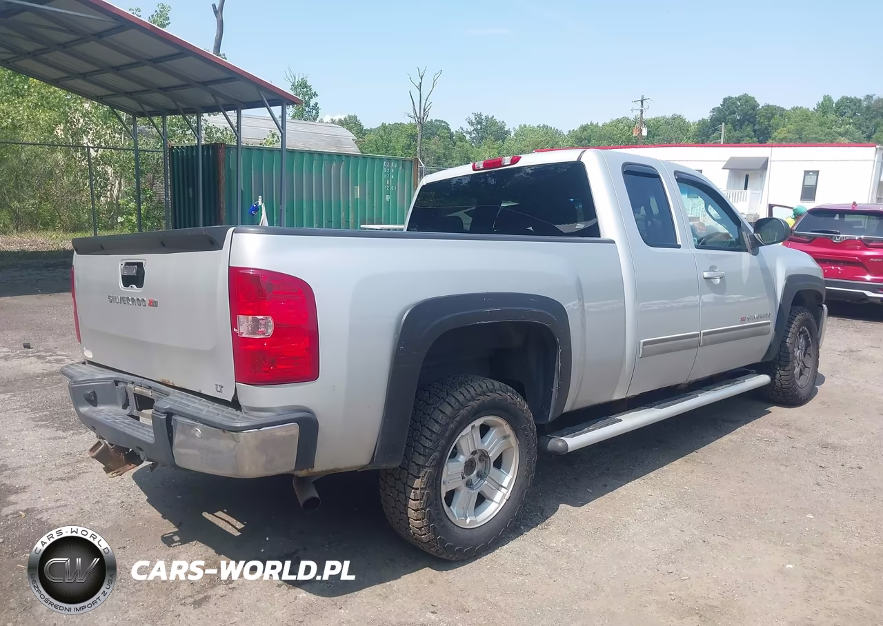 2011 Chevrolet Silverado 1500 Lt VIN:1GCRKSE36BZ177165 - 4