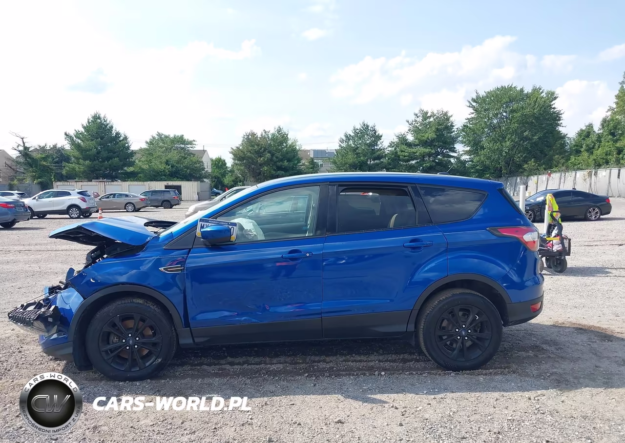 2017 Ford Escape Se VIN:1FMCU9GD4HUB48487 - 15
